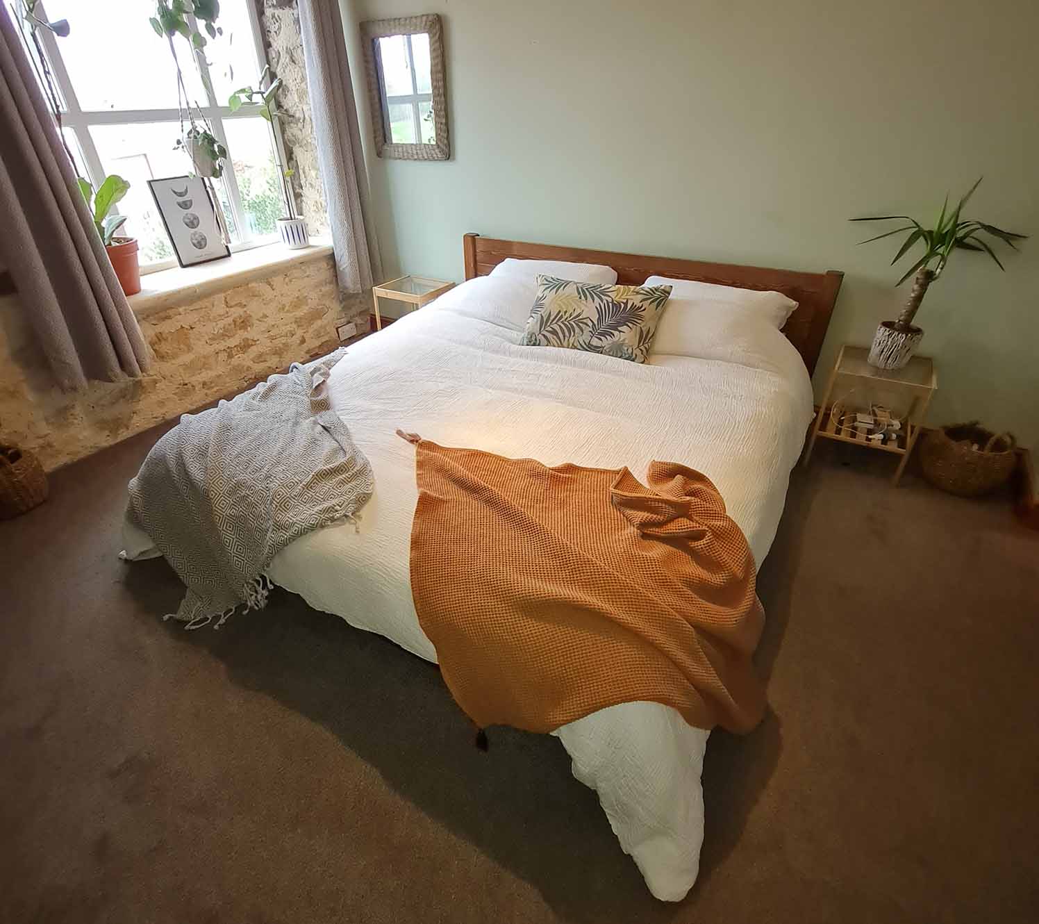 dormitorio acogedor colores cálidos