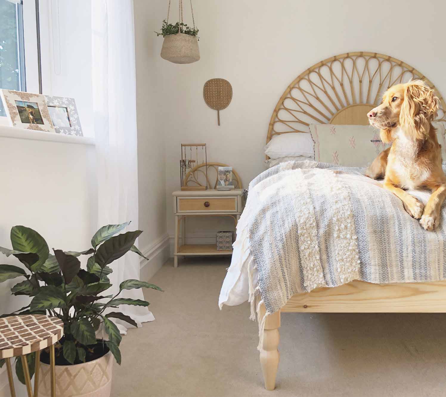 Accesorios de diseño de interiores para el dormitorio principal